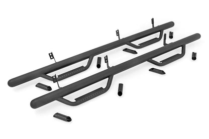 Rough Country | Nerf Steps | Cab Length | Crew Cab | Nissan Frontier 2WD/4WD (2005-2026) | 82001C
