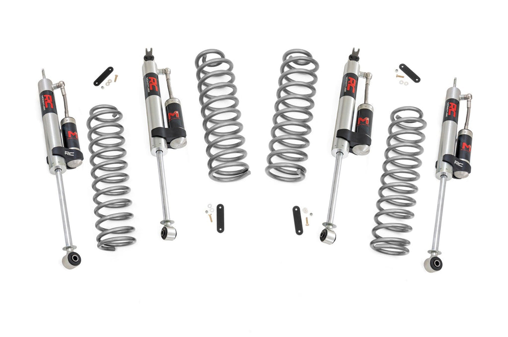 Rough Country | 2.5 Inch Lift Kit | Coils | M1R | Jeep Wrangler JK 4WD (2007-2018) | 67844