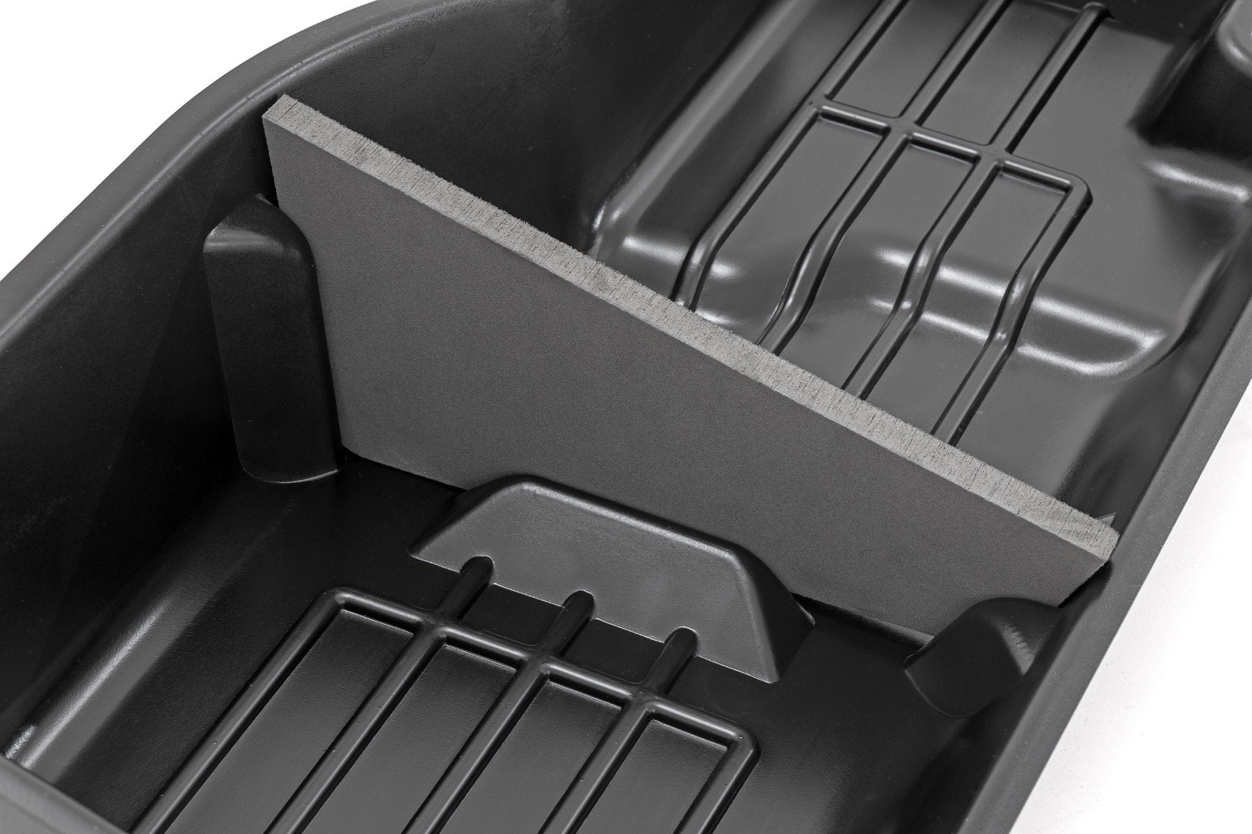 Under Seat Storage | Crew Cab | Chevy/GMC 1500/2500HD/3500HD 2WD/4WD | RC09031A