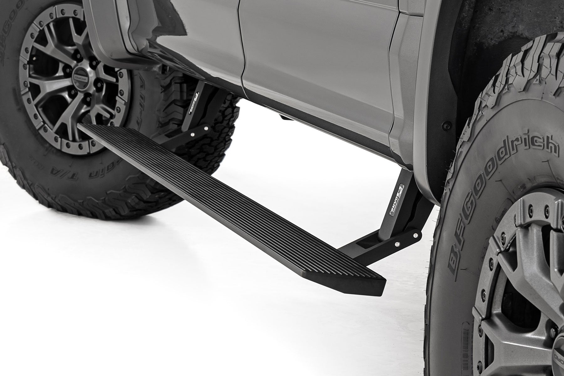 Power Running Boards | Dual Electric Motor | Crew Cab | Ford F-150/Lightning/F-250/F-350/Raptor (15-24) | PSR71520