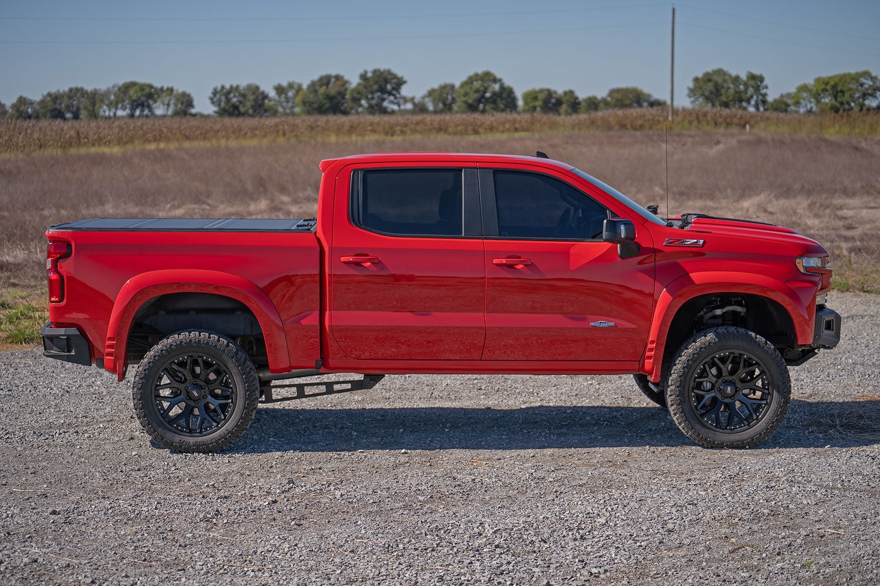 Hard Tri-Fold Flip Up Bed Cover | 5'10" Bed | Chevy/GMC Sierra 1500 (19-25)/Silverado 1500 (19-25)  | 49120580