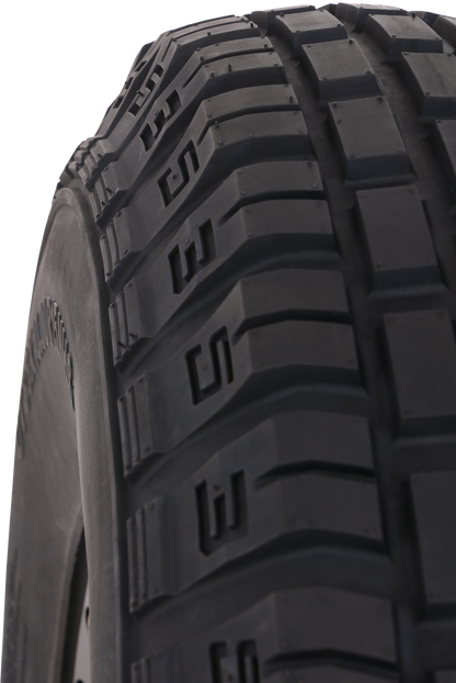 Tire Rr600 33x10r 15
