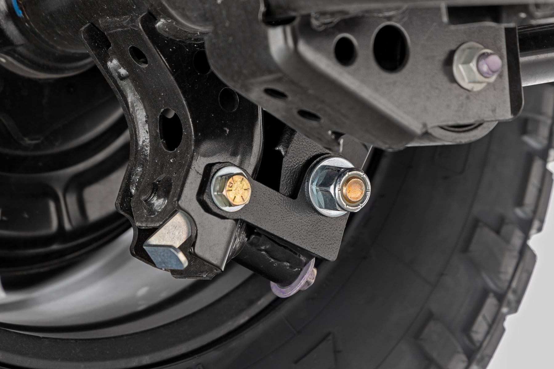 2.5 Inch Lift Kit | TRD Pro | Toyota Tundra 4WD (2022-2025) | 73200
