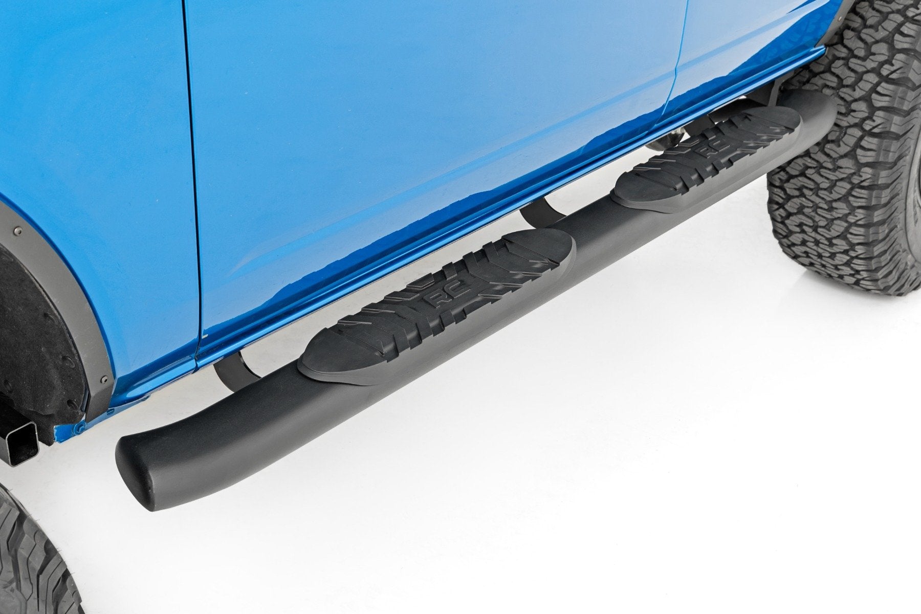 Oval Nerf Step | 4-Door | Black | Ford Bronco 4WD (2021-2025) | 21011