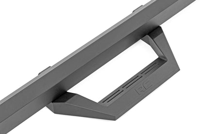 SRX2 Adj Aluminum Step | Crew Cab | Ram 1500 (19-25)/1500 TRX (21-24)  | 31008A