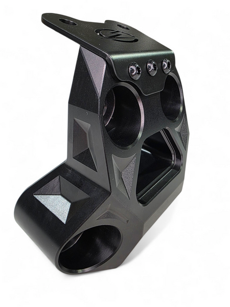 Billet Radius Rod Plate in black anodized finish for 2024+ Can-Am Maverick R showing 6061 aluminum construction