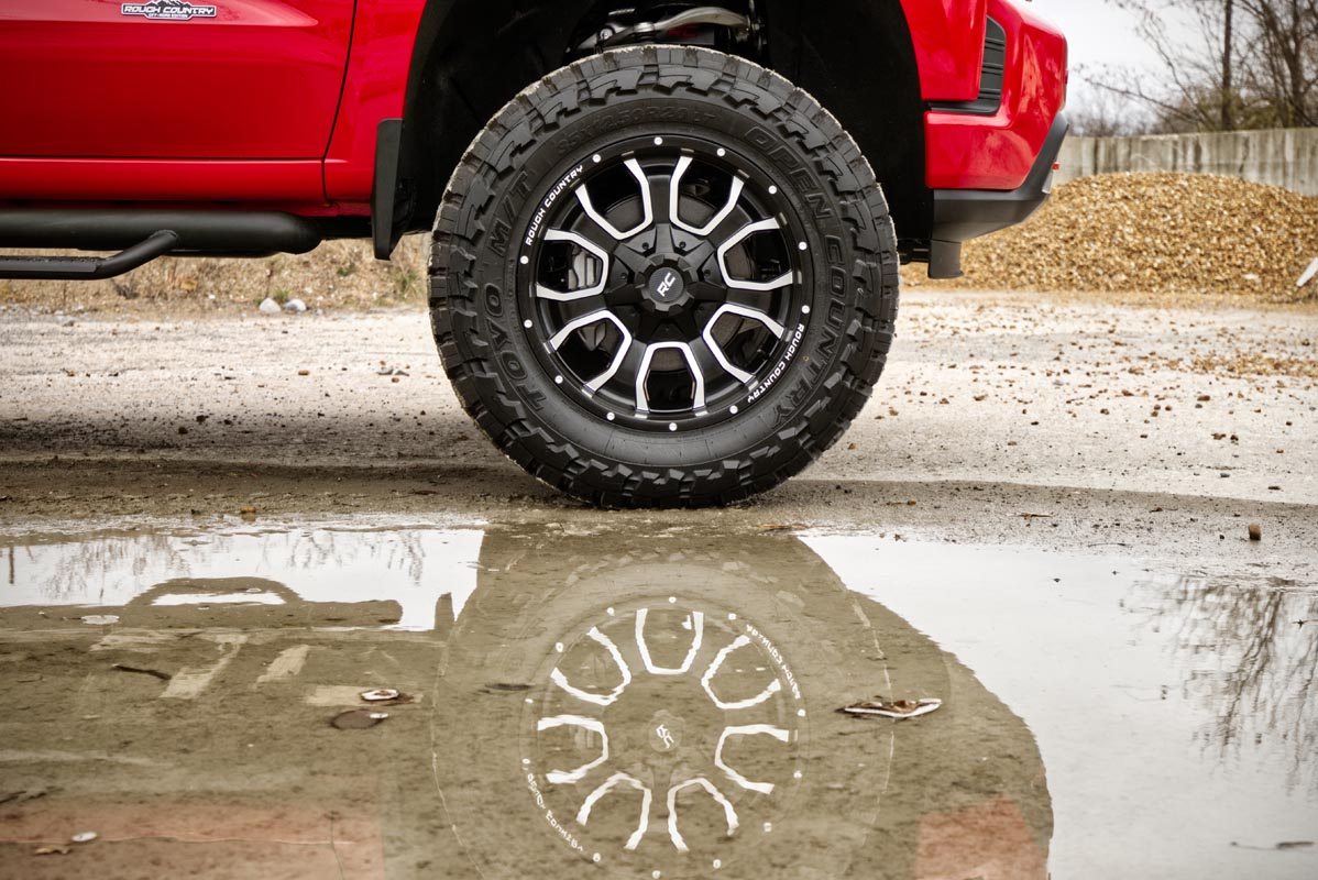 Rough Country 93 Series Wheel | One-Piece | Machined Black | 20x10 | 6x5.5/6x135 | -18mm | 93201012