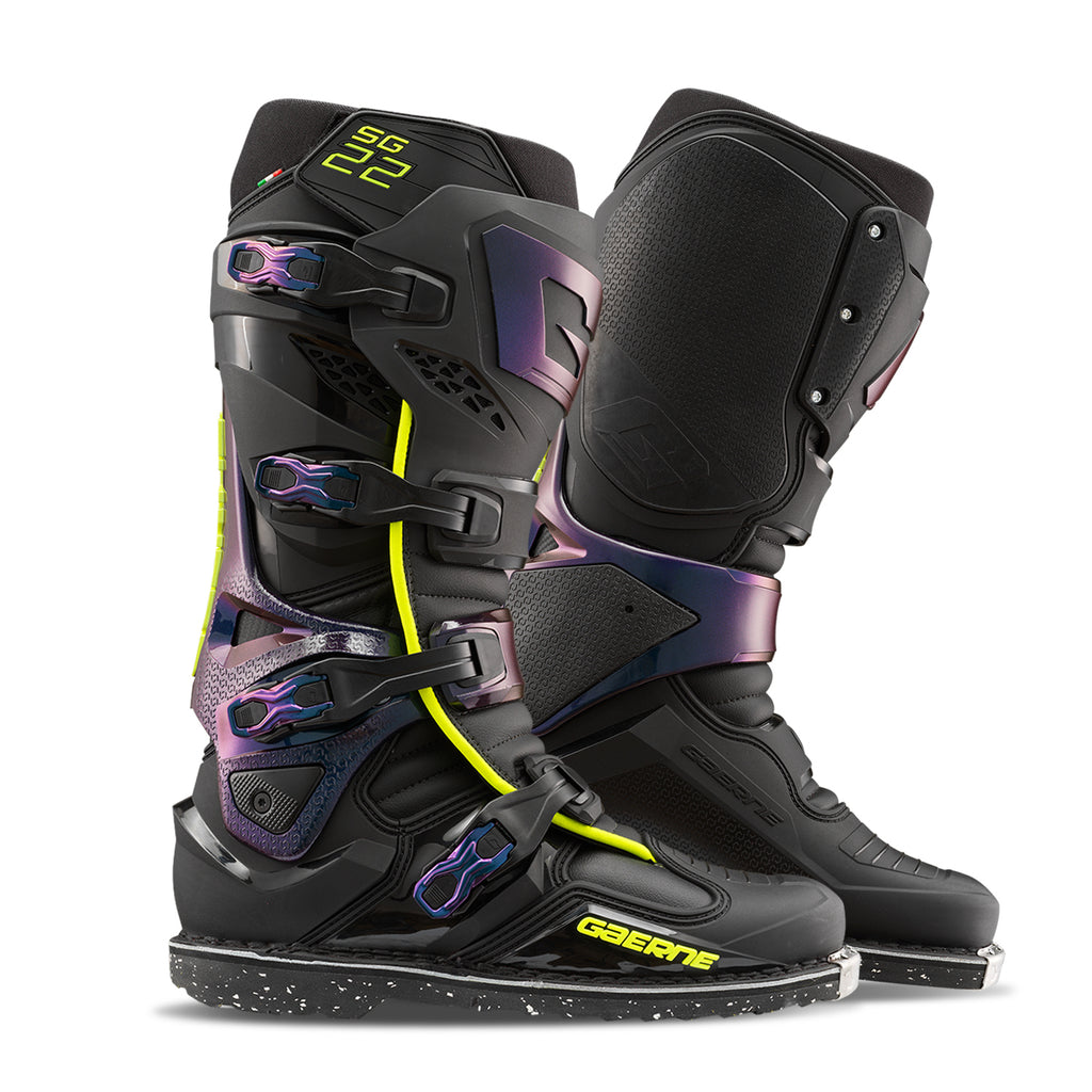 Sg22 Boots Chameleon Sz 10