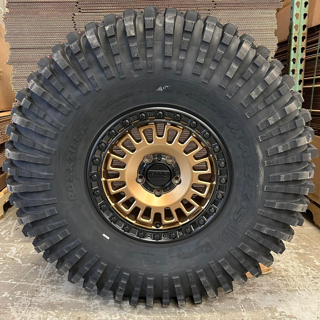 KMC Aztec Beadlock Matte Bronze w/ Matte Black Ring 15x7 38mm Maxxis Roxxzilla kit