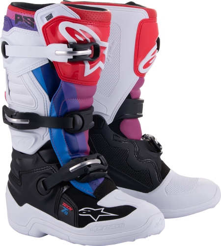 Tech 7s Boots