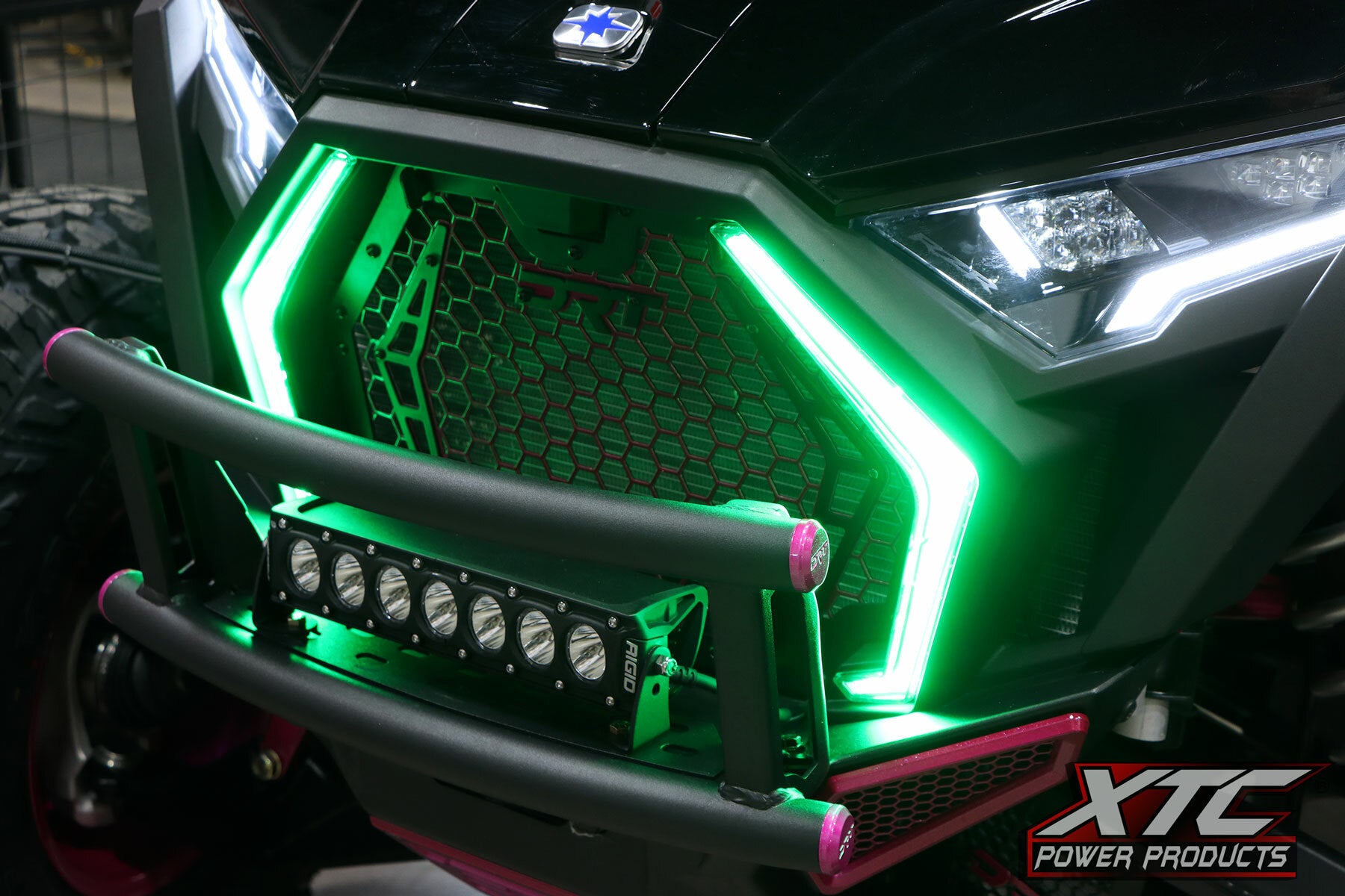 Front Signature Light Set Rgb+W Pol