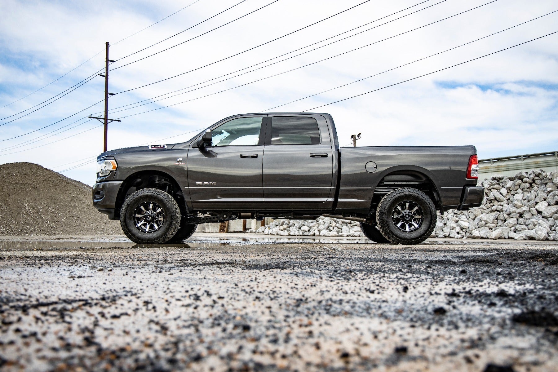 2.5 Inch Leveling Kit | RR Leaf | V2 | Ram 2500 (14-24)/3500 (13-24)  | 37770