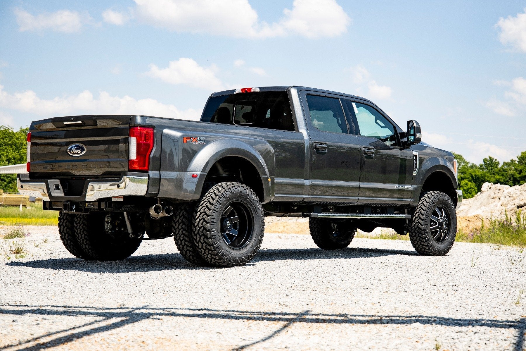 4.5 Inch Lift Kit | Dually | M1 | Ford F-350 Super Duty 4WD (2017-2022) | 55940