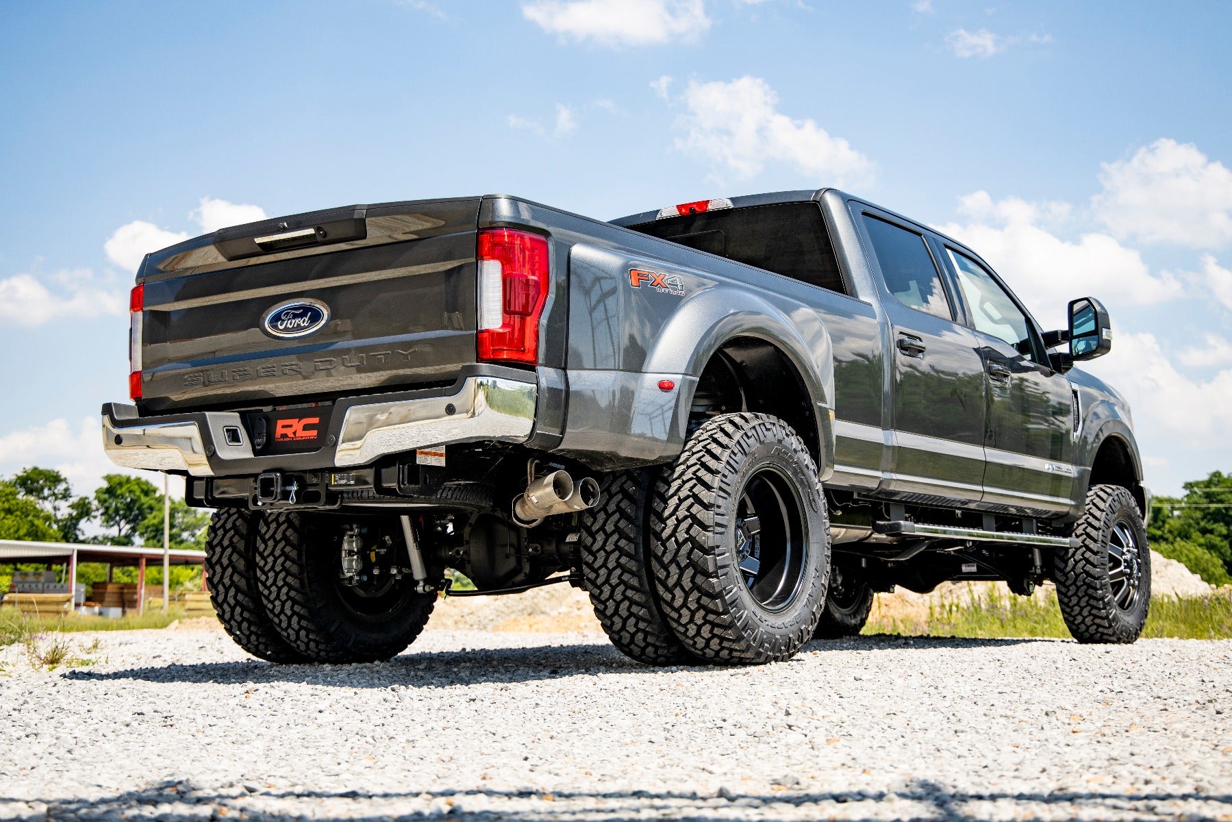 4.5 Inch Lift Kit | DRW | D/S | M1 | Ford F-350 Super Duty 4WD (2017-2022) | 55941