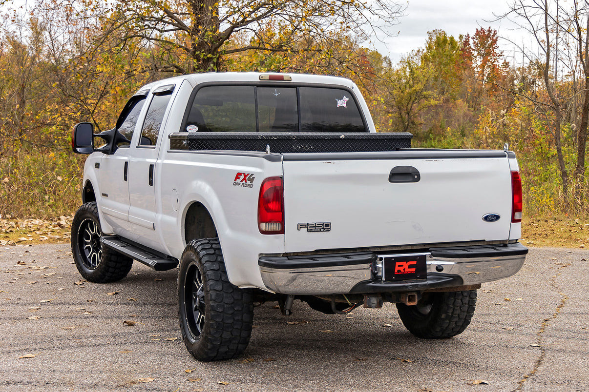 HD2 Aluminum Running Boards | Super Crew Cab | Ford F-250/F-350 Super Duty (99-16) | SRB991691A