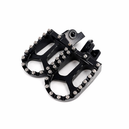 KKE Footpegs Billet Foot Rest For Rawrr Mantis, Mantis X, Red and Black (Collective)