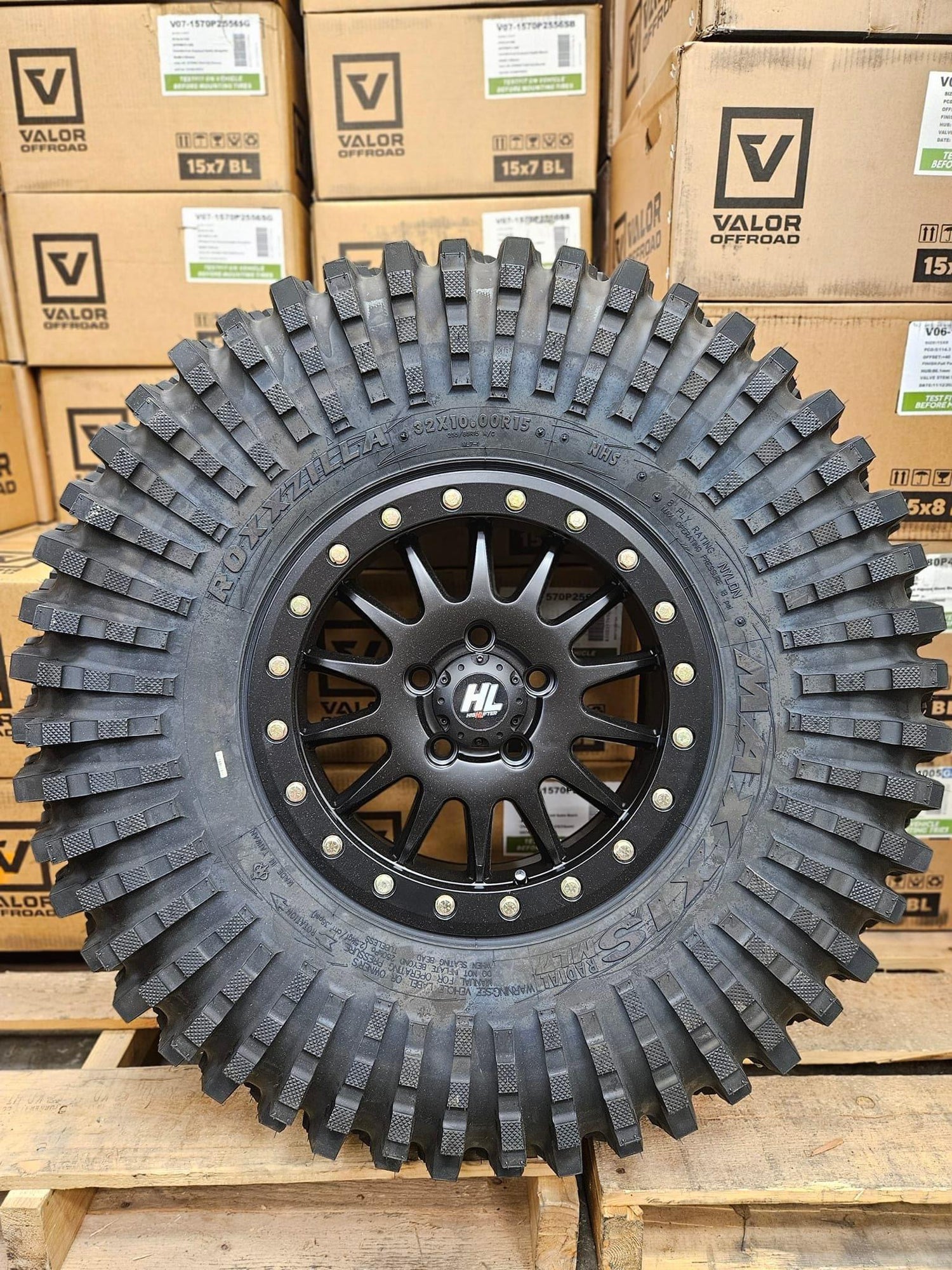 HIGHLIFTER + MAXXIS