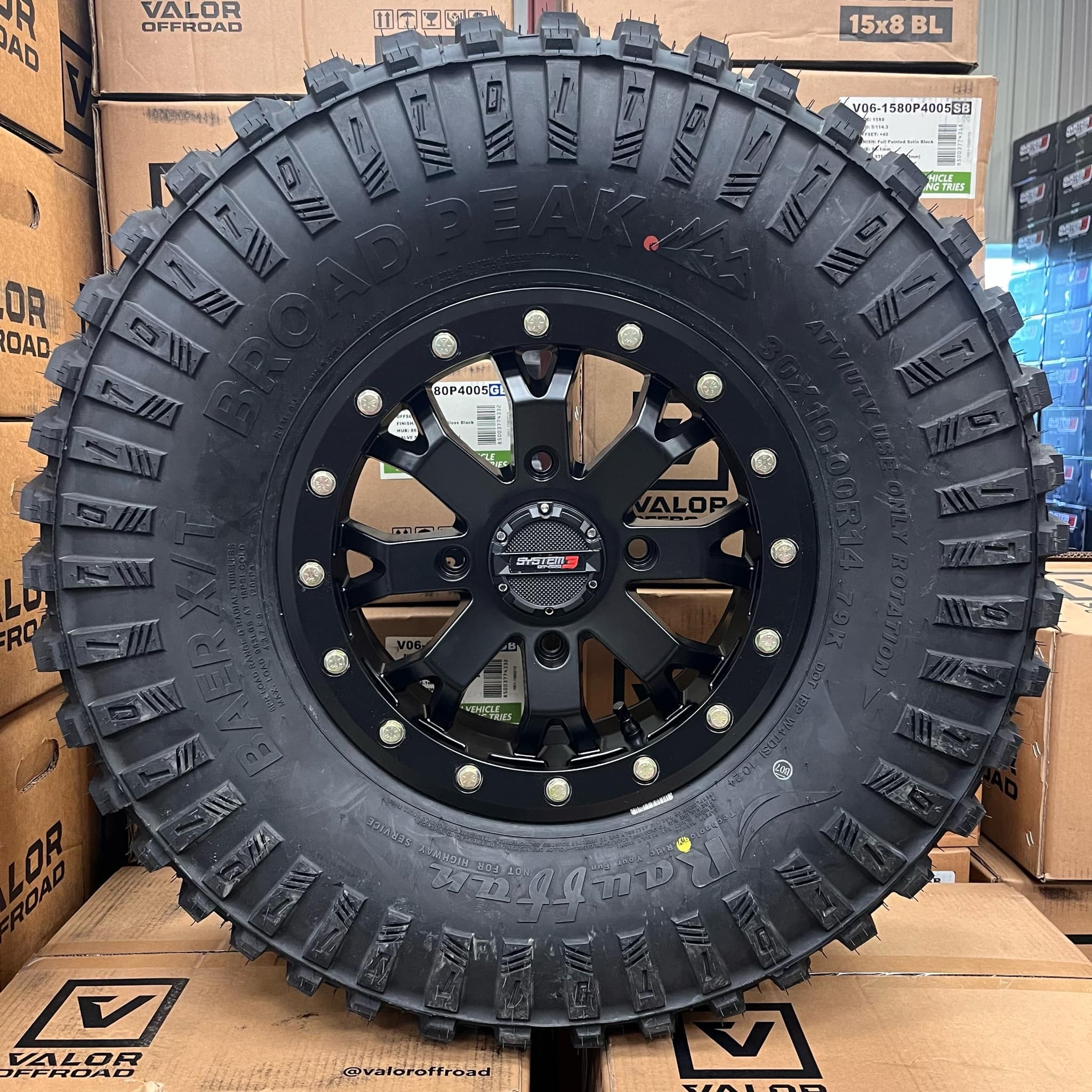 🛞 System 3 SB4 Beadlock Wheels on Broad Peak Baer XT Tires – Mounted K ...