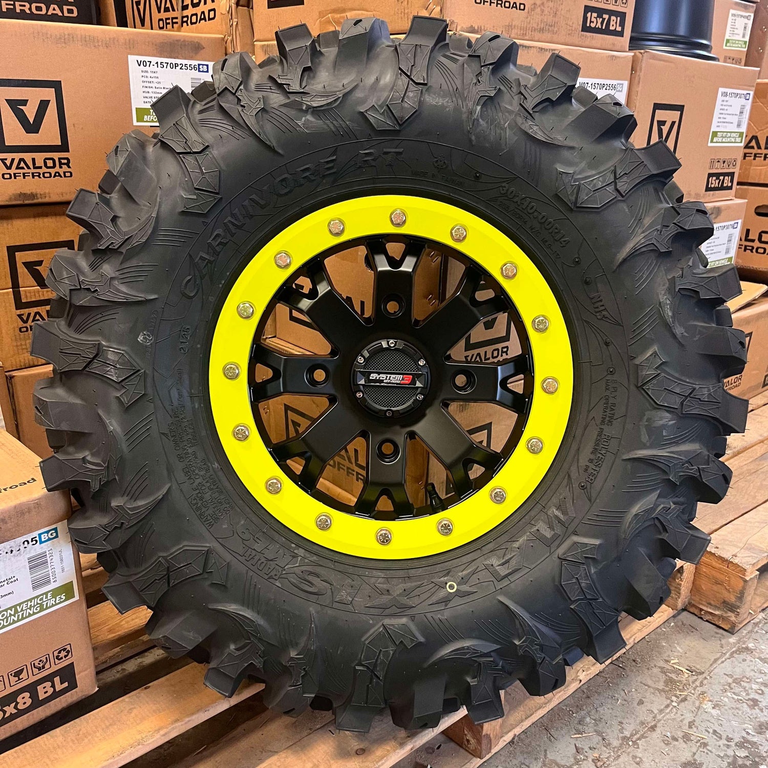 SYSTEM 3 + Maxxis
