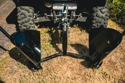 IMPACT IMPLEMENTS Pro Tree Spade with Patented Hydraulic Lift System ®