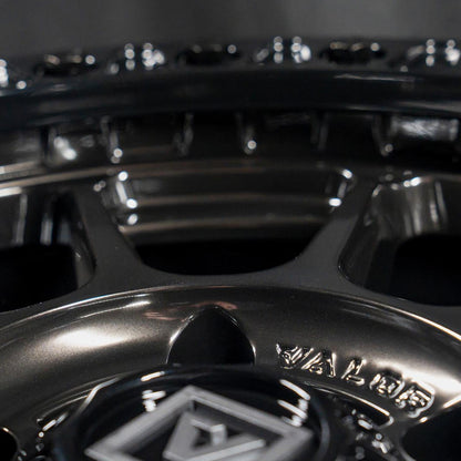 V18 Beadlock UTV Wheel Hyper Black
