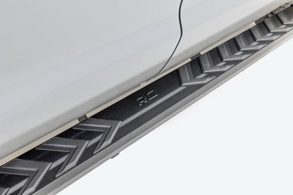 Rough Country | BA2 Running Boards | Side Step Bars | Crew Cab | Toyota Tundra 2WD/4WD (07-21) | 41005A