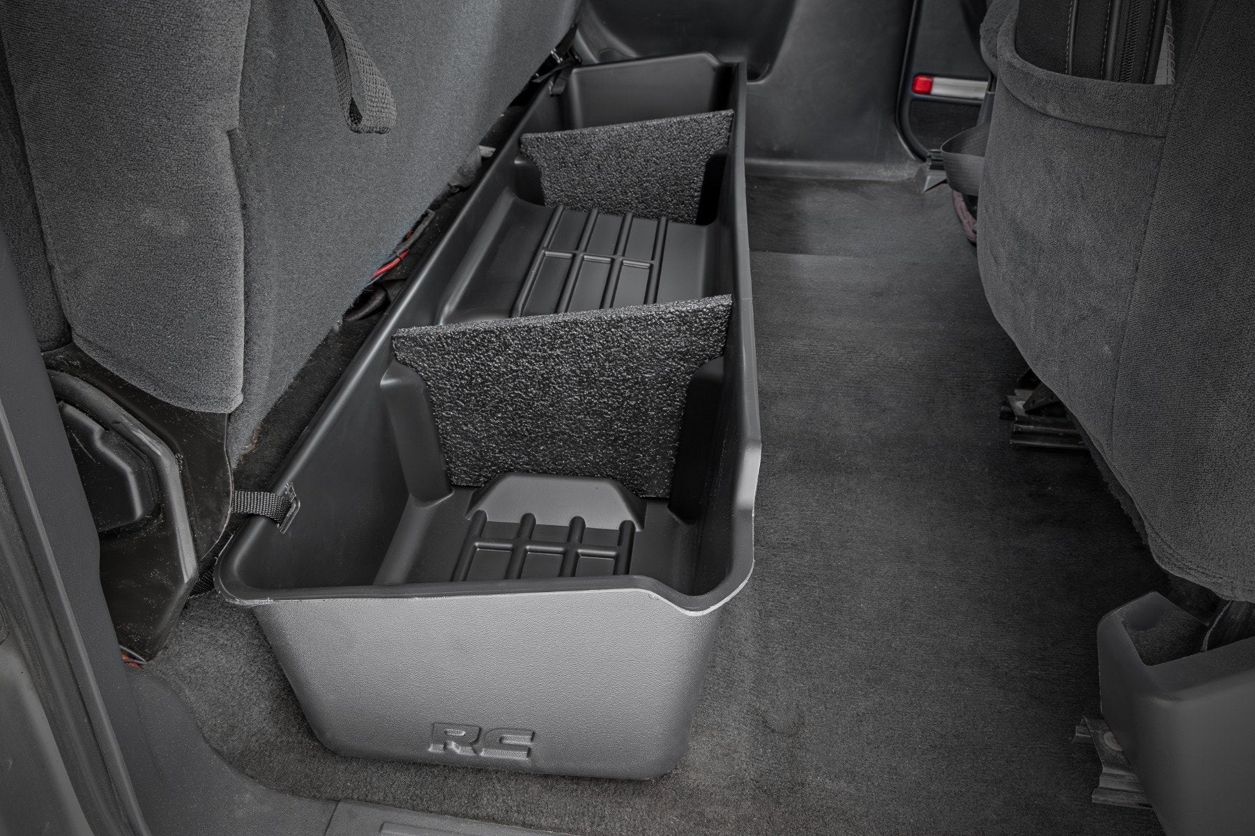 Under Seat Storage | Extended Cab | Chevy/GMC 1500 (99-06 & Classic) | RC09021