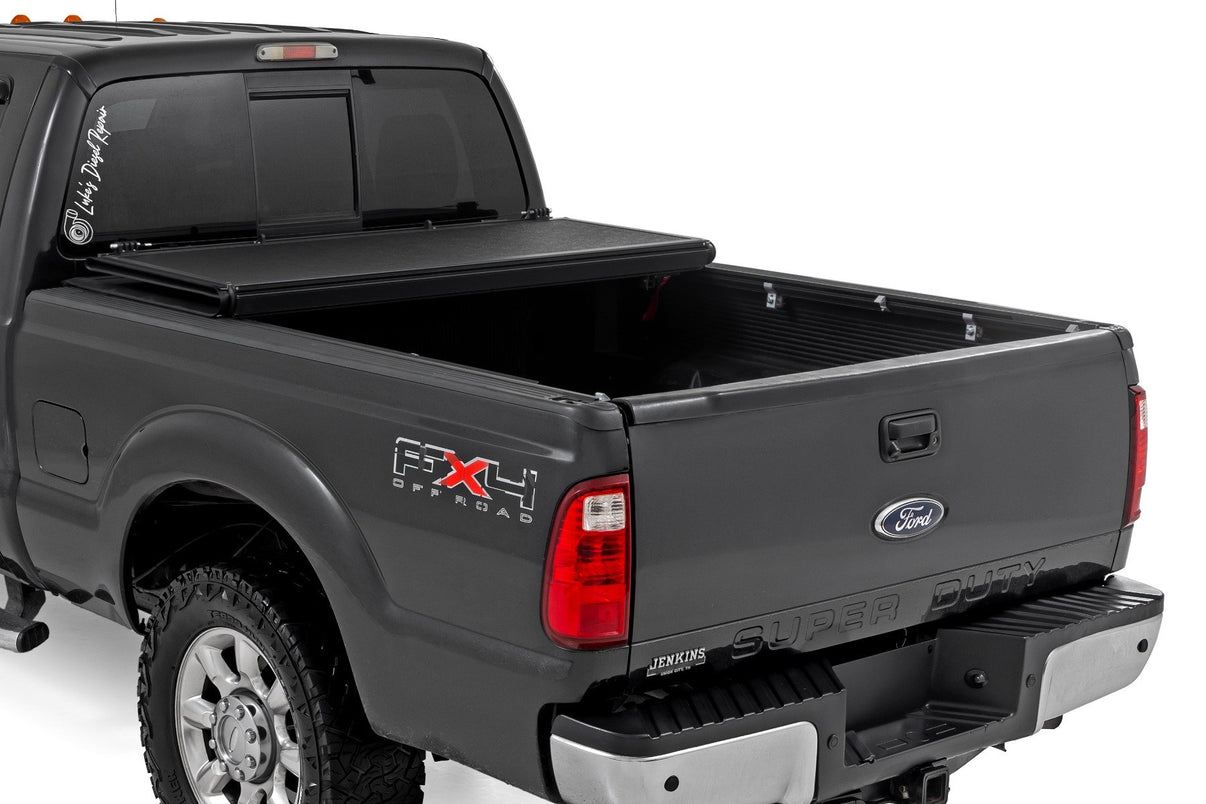 Hard Low Profile Bed Cover | 6'10" Bed | Ford F-250/F-350 Super Duty (99-16) | 47214651B
