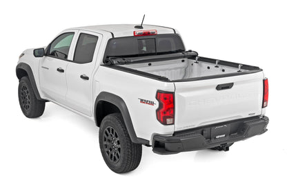 Soft Roll Up Bed Cover | 5' Bed | Chevy/GMC Canyon/Colorado 2WD/4WD (15-25) | 42120500