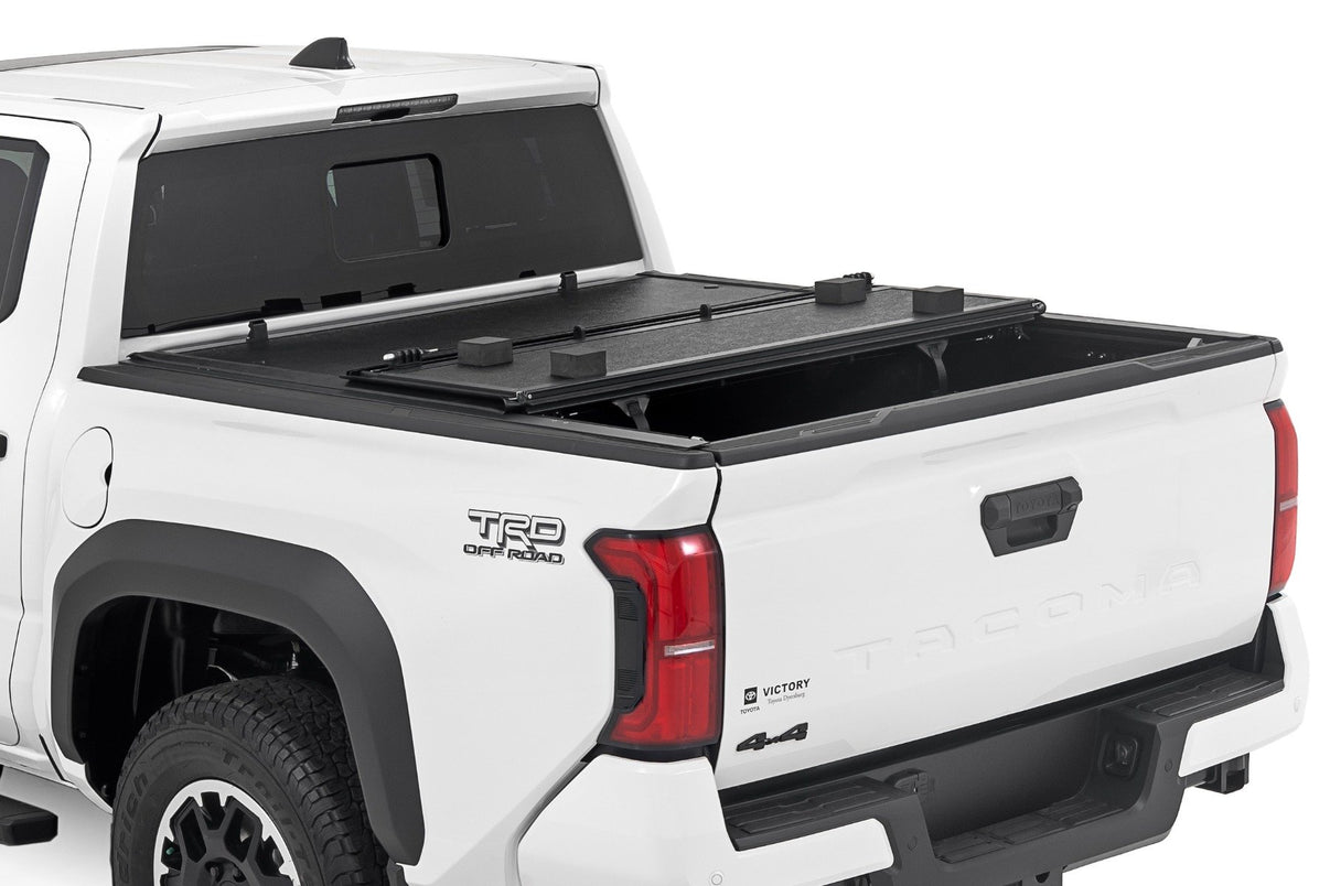 Hard Low Profile Bed Cover | 5' Bed | Toyota Tacoma 2WD/4WD (2024-2025) | 47415551B