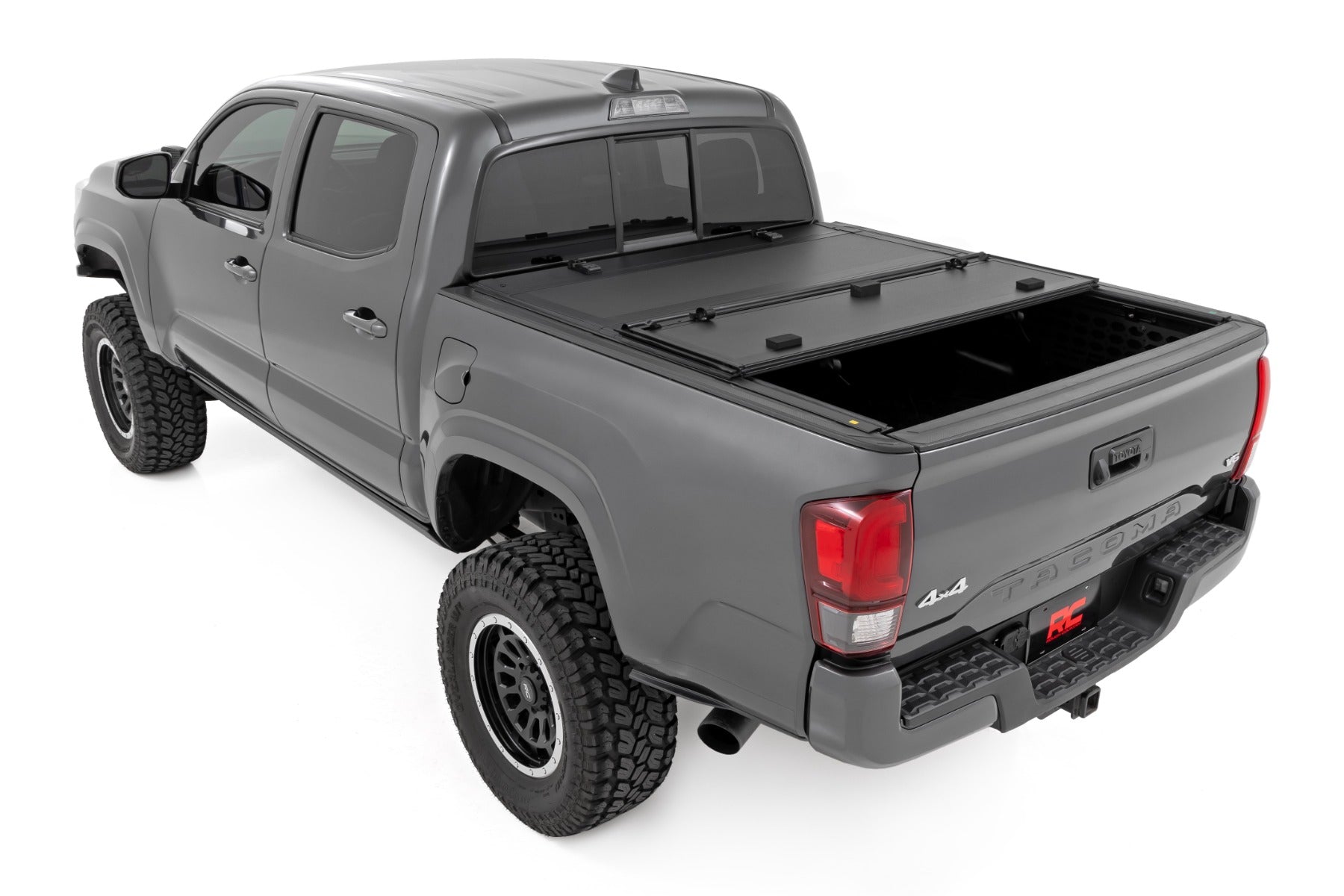 Hard Tri-Fold Flip Up Bed Cover | 5' Bed | Toyota Tacoma 2WD/4WD (2005-2015) | 49415500