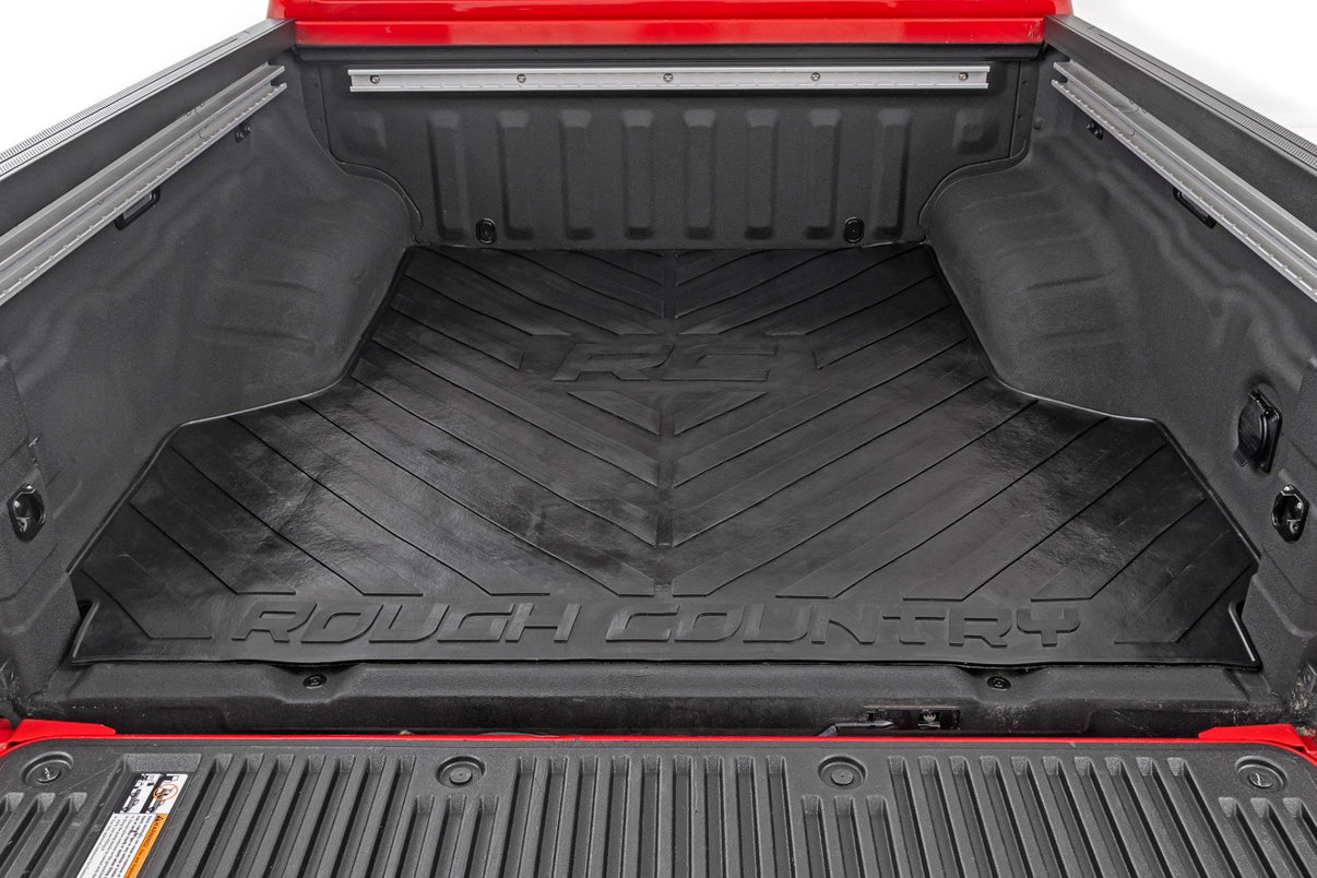 Bed Mat | 5' Bed | RC Logo | Nissan Frontier 2WD/4WD (2005-2025) | RCM525