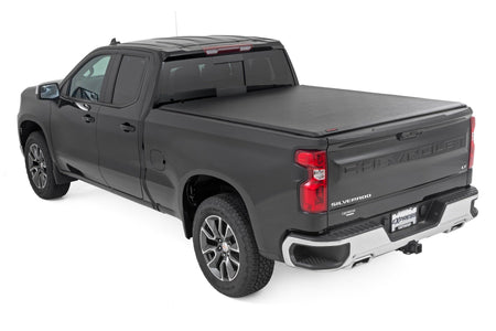 Soft Roll Up Bed Cover  | 6'7" Bed | Chevy/GMC Sierra 1500 (19-25)/Silverado 1500 (19-25)  | 42308650