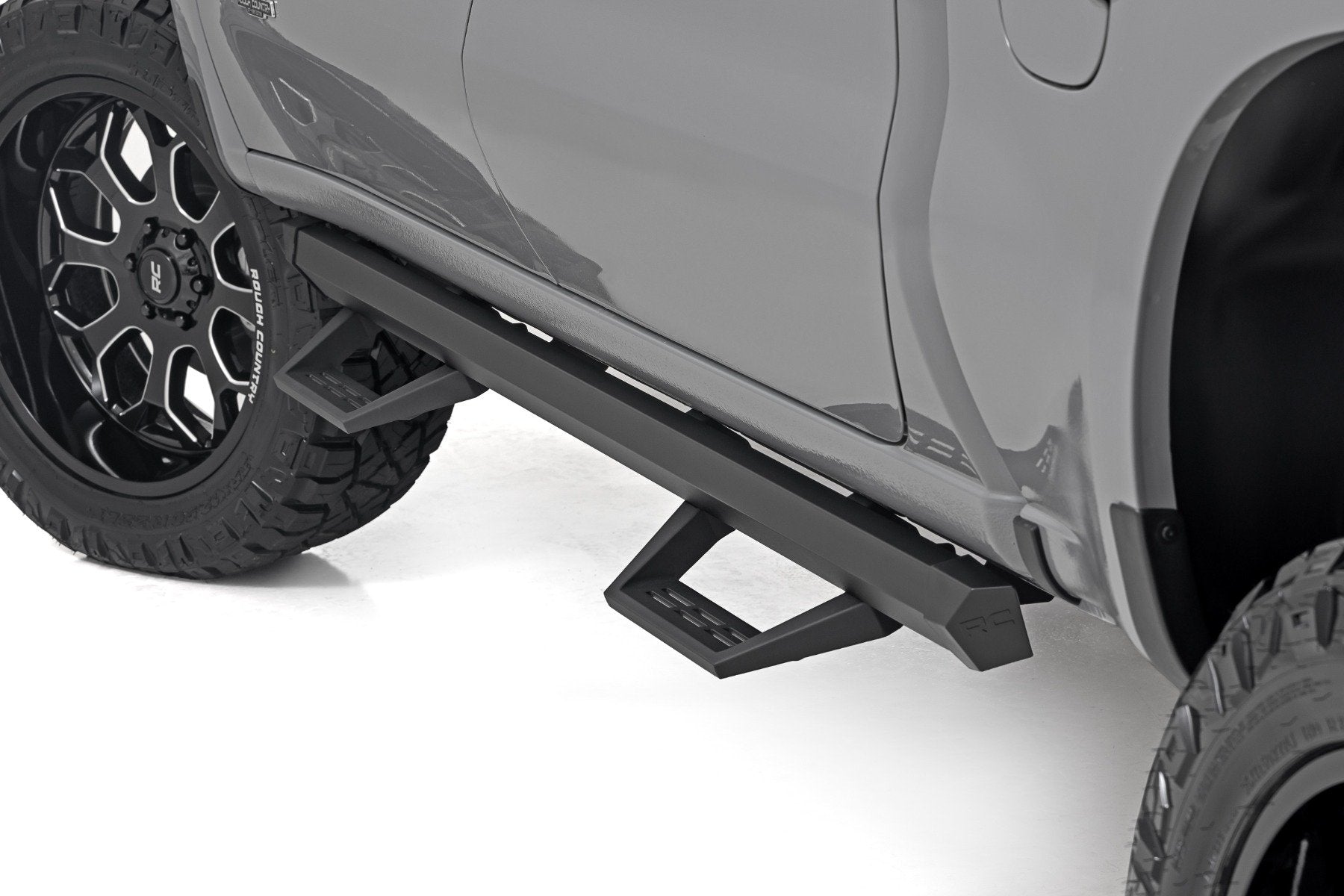 SRL2 Adj Aluminum Step | Crew Cab | Chevy/GMC 1500/2500HD (19-25 & Classic) | 11019
