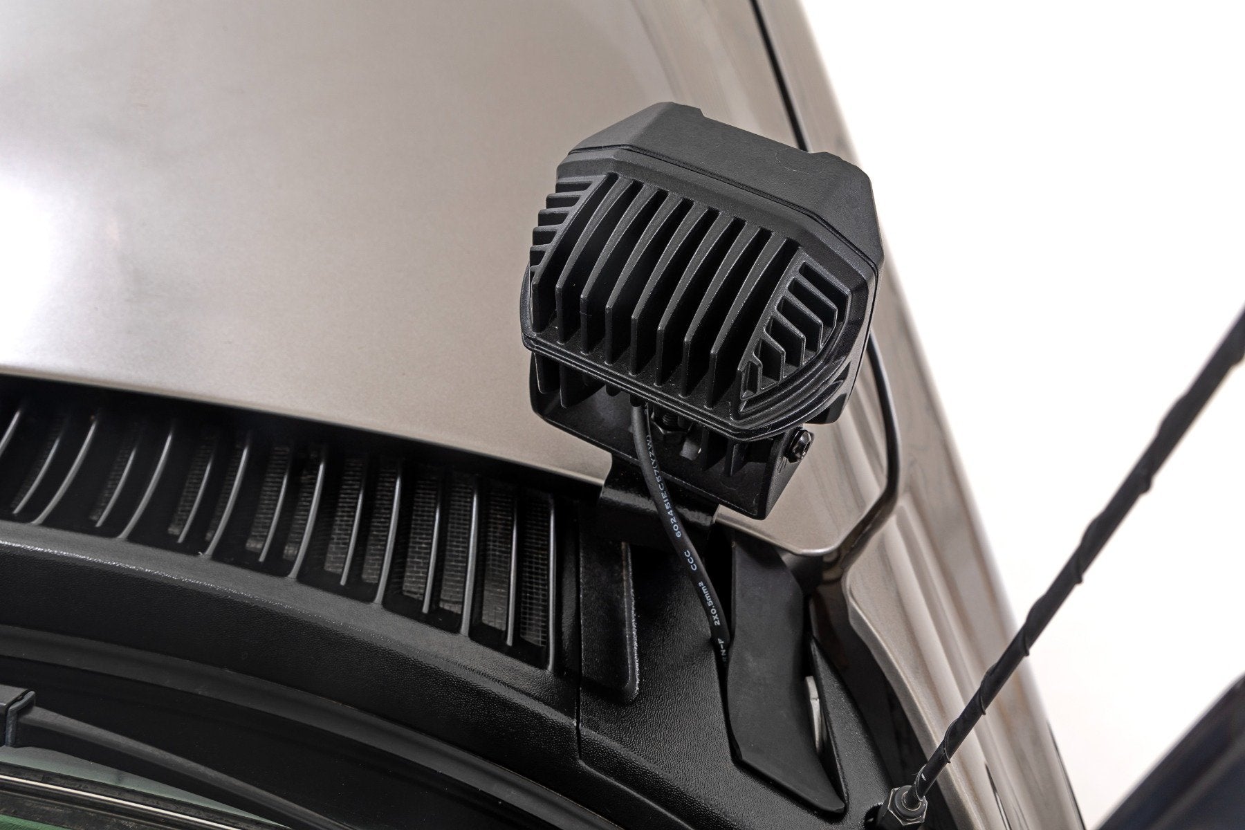 LED Light Kit | Ditch Mount | 2" Black Pair | Flood | Chevy Silverado 1500 (99-06) | 82283