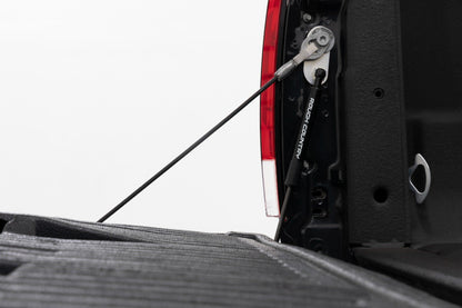 Tailgate Assist | Ford F-250/F-350 Super Duty 2WD/4WD (1999-2016) | 73220
