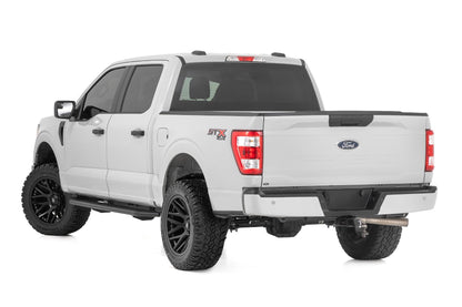 OV2 Running Boards | Side Step Bars | Crew Cab | Ford F-150/Lightning/F-250/F-350 (15-25) | 14011