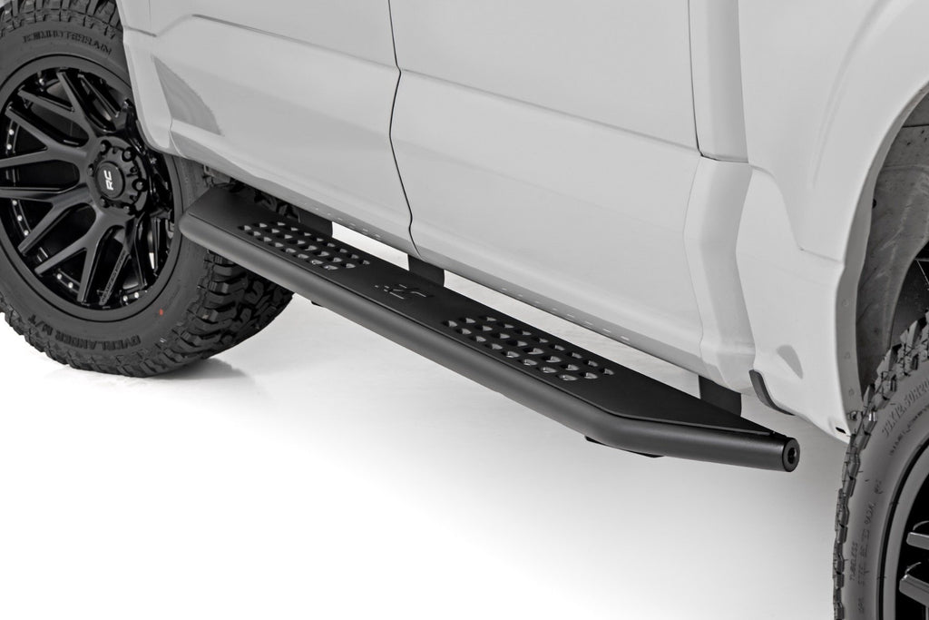 OV2 Running Boards | Side Step Bars | Crew Cab | Ford F-150/Lightning/F-250/F-350 (15-25) | 14011