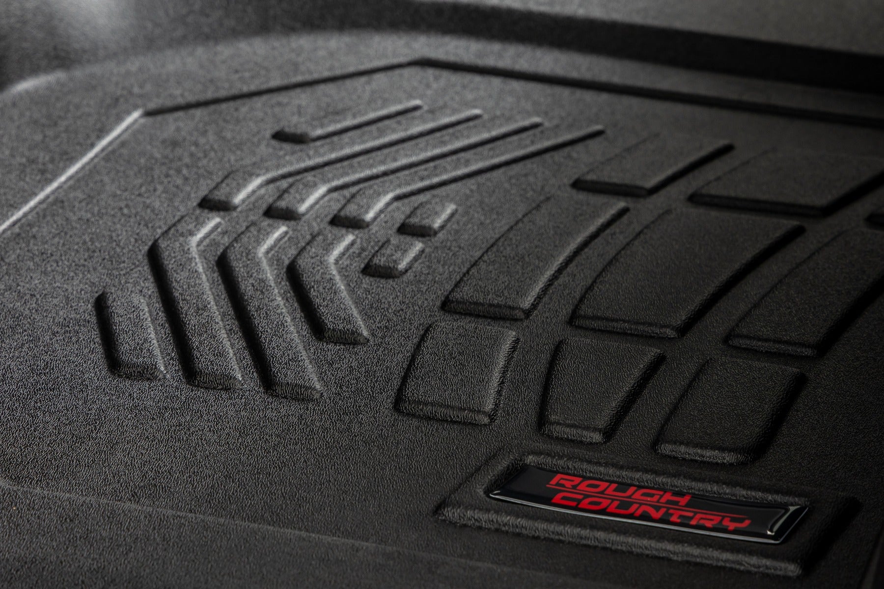 Floor Mats | FR Bucket | Crew | Chevy/GMC 1500/2500HD/3500HD (19-25 & Classic) | SM2161