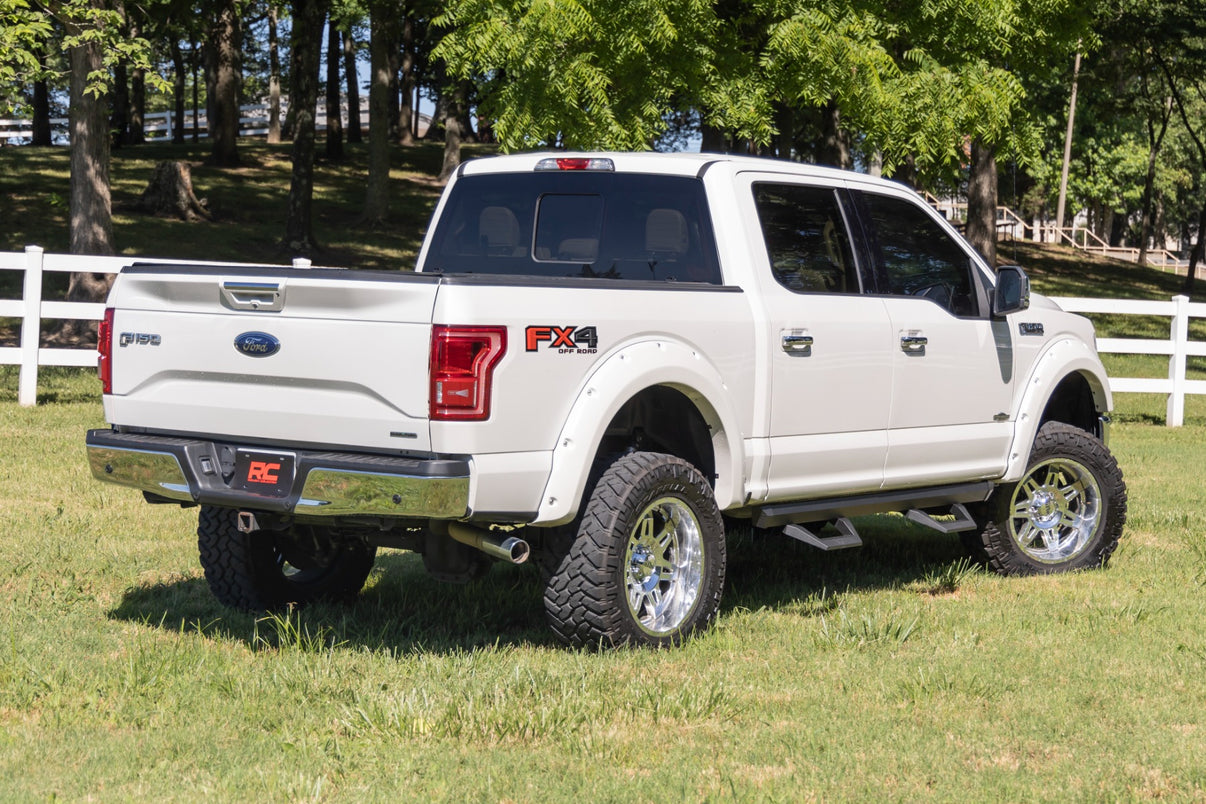 SRX2 Adj Aluminum Step | Crew Cab | Ford F-150/Lightning/F-250/F-350/Raptor (15-25) | 51008A