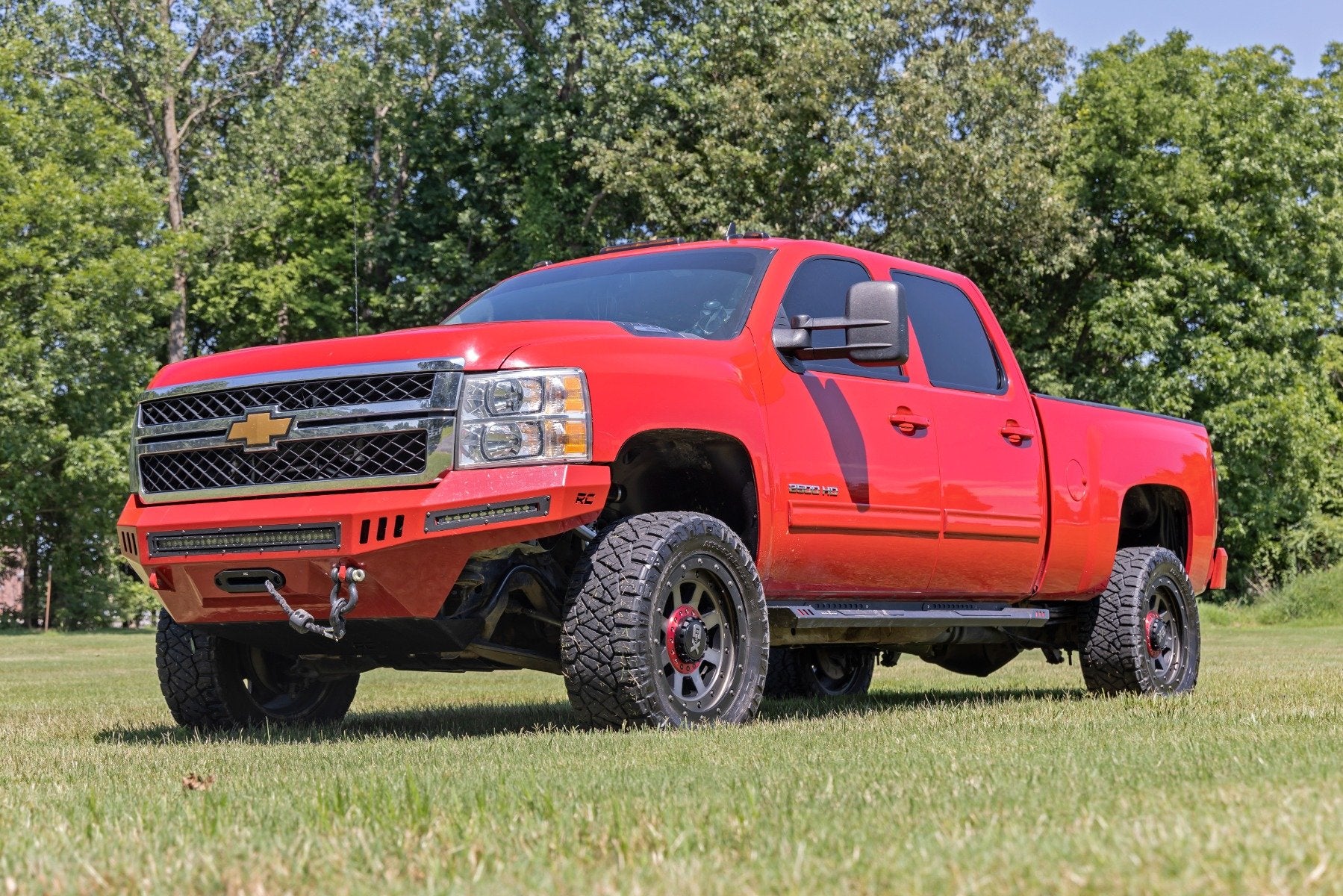 3.5 Inch Knuckle Lift Kit | V2 | w/ Overloads | Chevy/GMC 2500HD/3500HD (11-19) | 97670RED