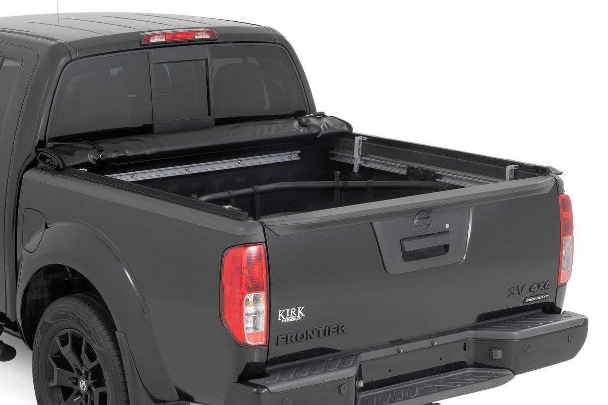 Soft Roll Up Bed Cover | 5' Bed | Nissan Frontier 2WD/4WD (2005-2021) | 42805500