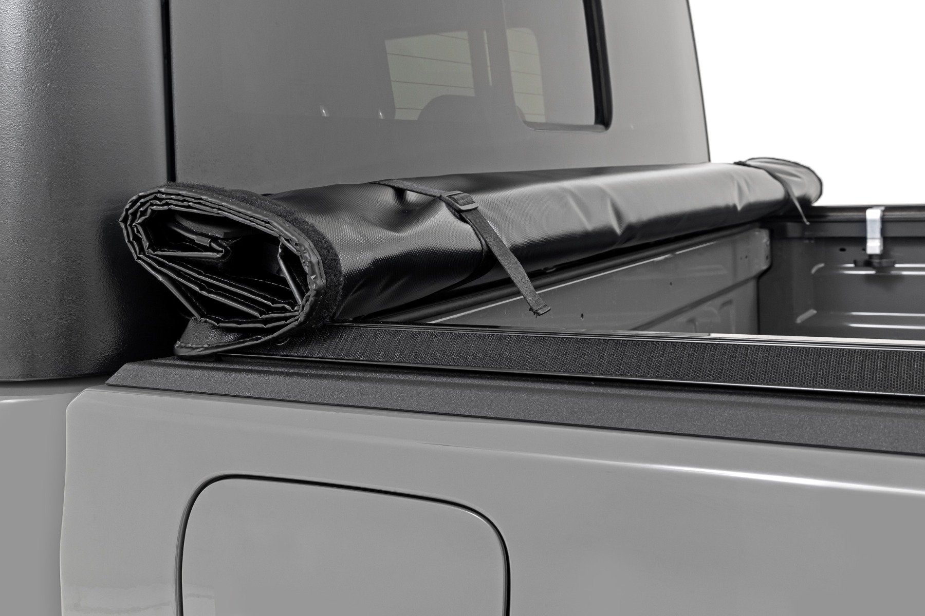Soft Roll Up Bed Cover | 5 Bed | Jeep Gladiator JT 4WD (2020-2025) | 42620500