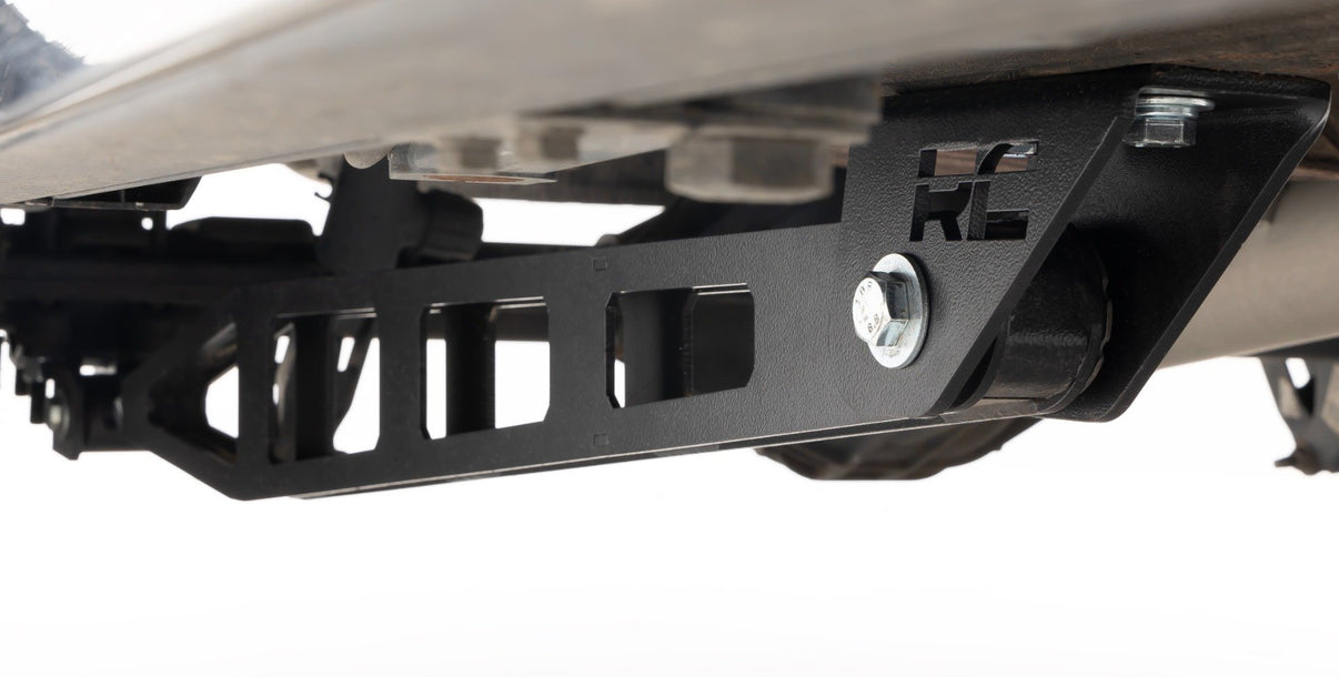 Traction Bar Kit | Chevy/GMC Sierra 1500 (19-25)/Silverado 1500 (19-25)  | 11017