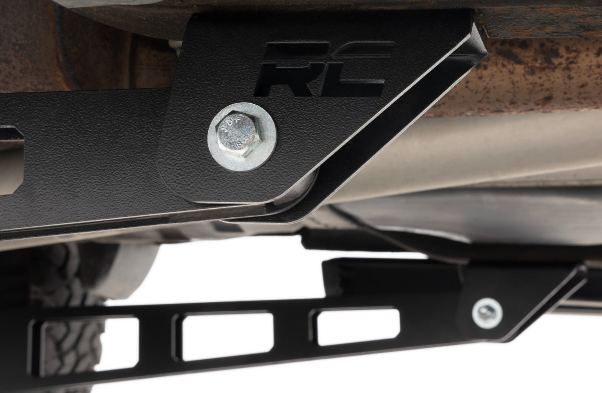 Traction Bar Kit | Chevy/GMC Sierra 1500 (19-25)/Silverado 1500 (19-25)  | 11017