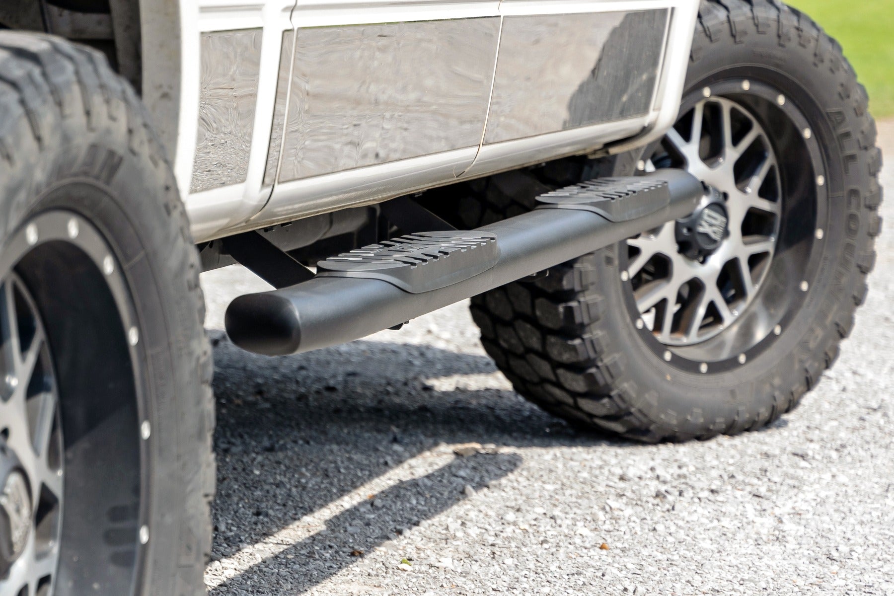 Oval Nerf Step | Crew Cab | Black | Ford F-150 2WD/4WD (2009-2014) | 21007