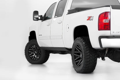Rough Country 95 Series Wheel | One-Piece | Gloss Black Machined | 20x10 | 8x180 | -19mm | 95201006M