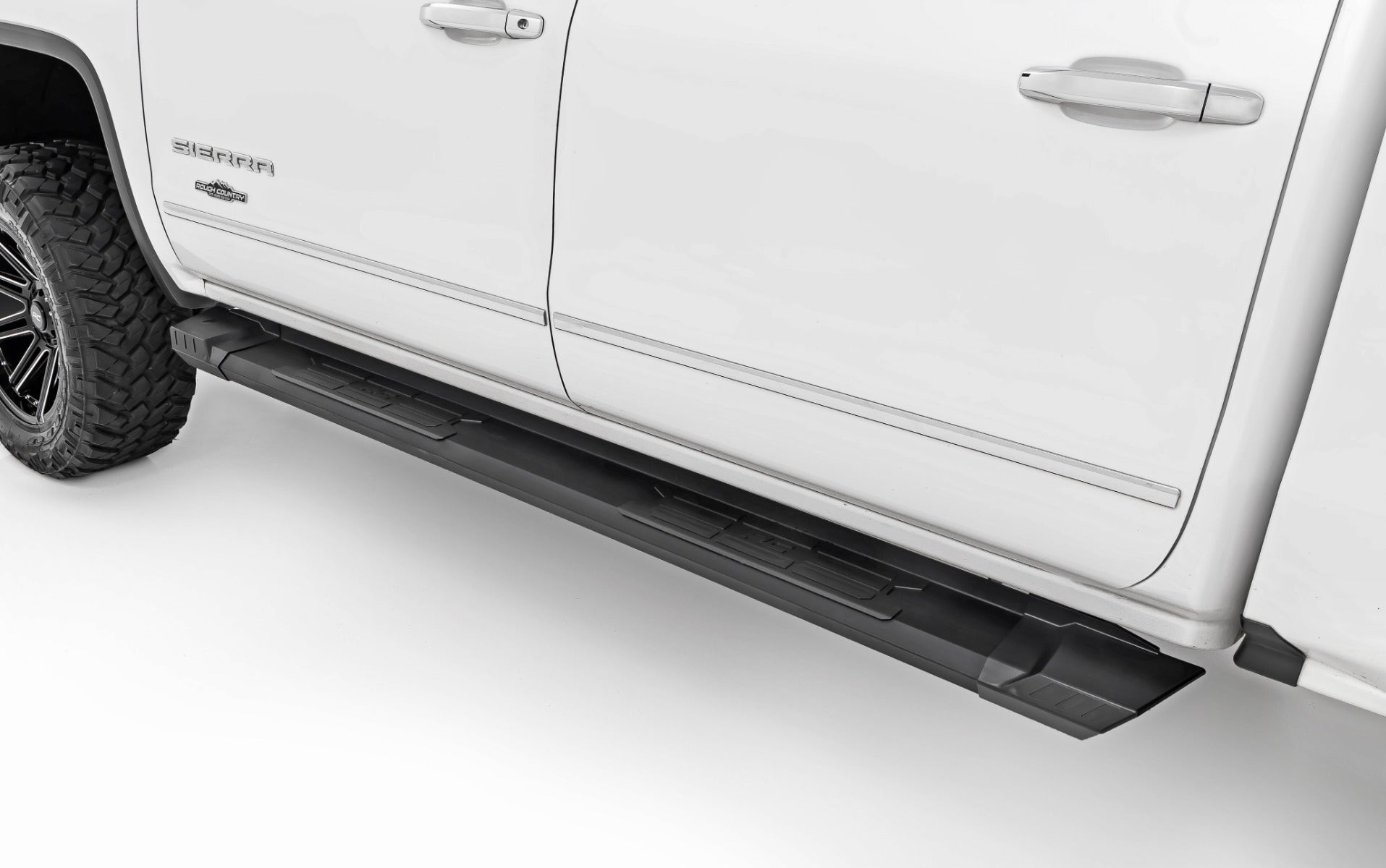 HD2 Aluminum Running Boards | Crew Cab | Chevy/GMC 1500/2500HD/3500HD (07-19 & Classic) | SRB071785A