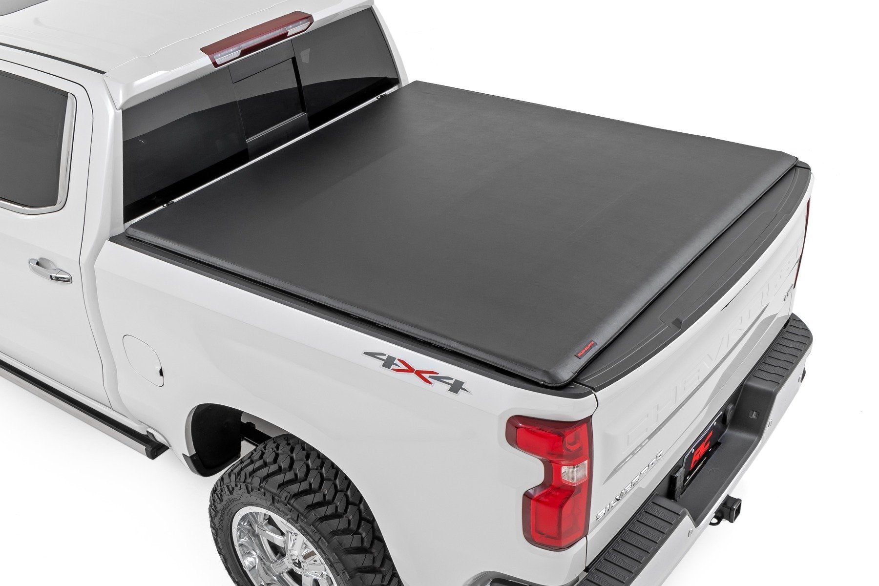 Soft Roll Up Bed Cover | 5'10" Bed | Chevy/GMC Sierra 1500 (19-25)/Silverado 1500 (19-25)  | 42120580