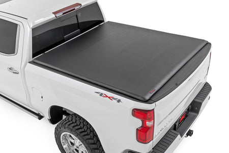 Soft Roll Up Bed Cover | 5'10" Bed | Chevy/GMC Sierra 1500 (19-25)/Silverado 1500 (19-25)  | 42120580